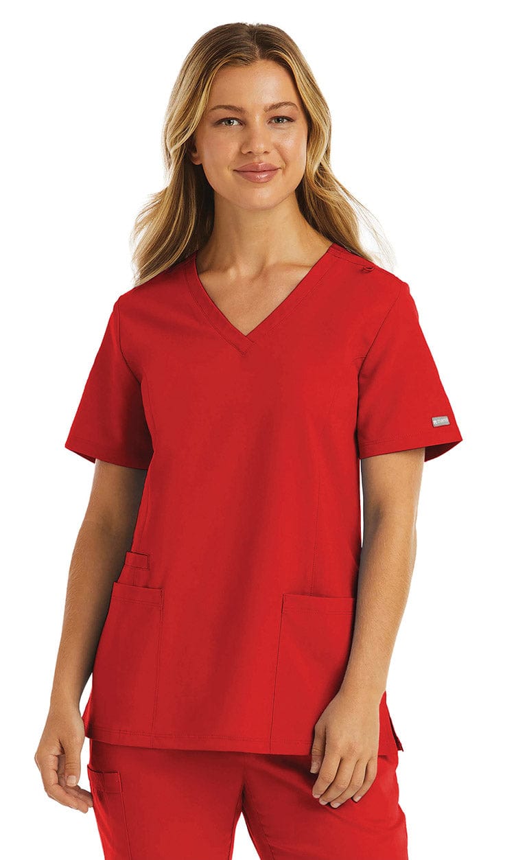 MAEVN MOMENTUM SCRUB TOP FROM COULEE SCRUBS